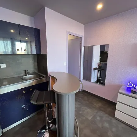 2 Couchages Cap D'agde Naturisme Cn060-l51 *